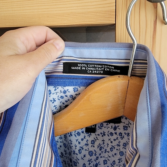 Men's Office Wear Button Down Shirt - Picture 9 of 10